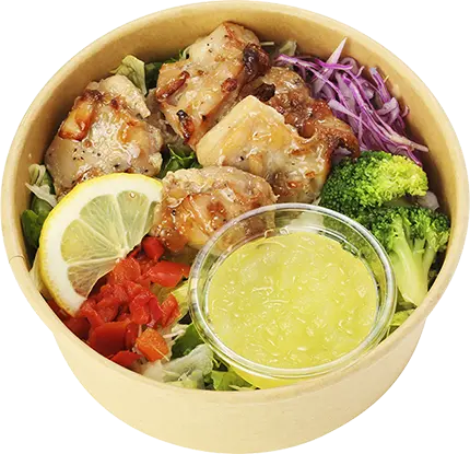 塩レモンジュレで食べるチキンボウルサラダ